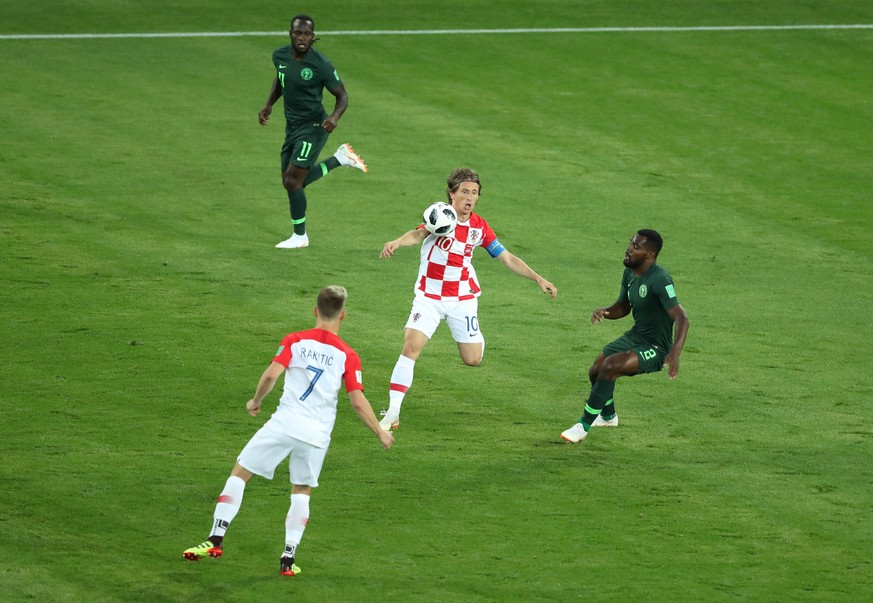 Soccer Football - World Cup - Group D - Croatia vs Nigeria - Kaliningrad Stadium, Kaliningrad, Russia - June 16, 2018 Croatia&#039;s Luka Modric and Ivan Rakitic in action with Nigeria&#039;s Victor M ...