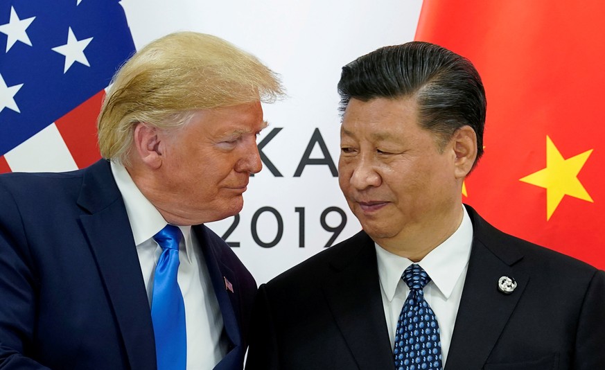 FILE PHOTO: U.S. President Donald Trump meets with China&#039;s President Xi Jinping at the start of their bilateral meeting at the G20 leaders summit in Osaka, Japan, June 29, 2019. REUTERS/Kevin Lam ...