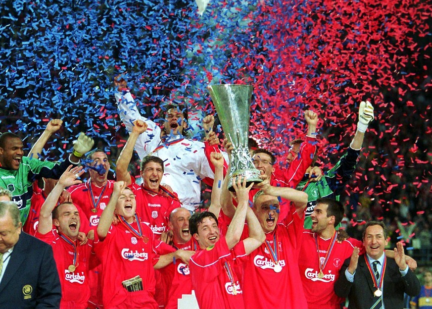 Der FC Liverpool feierte 2001 den Uefa-Cup-Sieg.