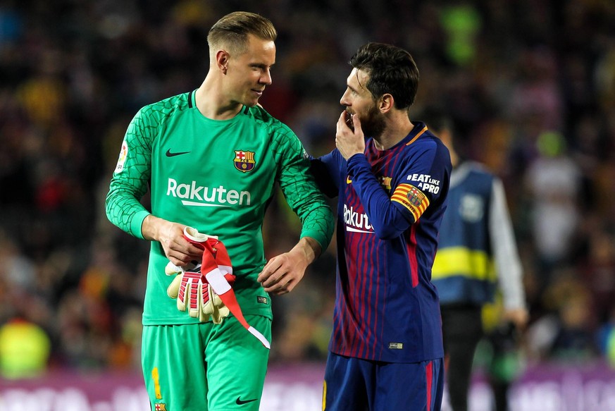 Zwei wichtige Pfeiler im Team des FC Barcelona: Lionel Messi (r.) und Marc-André ter Stegen, der "Messi im Tor".