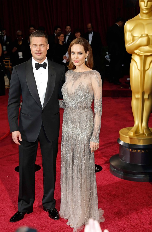 March 3, 2014 - Hollywood, CA, USA - Brad Pitt, Angelina Jolie.86th Academy Awards / Oscars .Dolby Theater .Hollywood, CA.March 2, 2014 .Â PUBLICATIONxINxGERxSUIxAUTxONLY - ZUMAha3

March 3 2014 Holly ...
