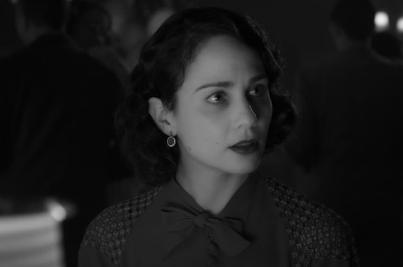 Tuppence Middleton in &quot;Mank&quot;.