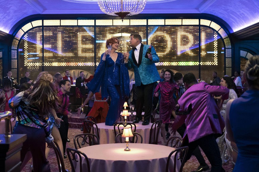 RELEASE DATE: December 11, 2020 TITLE: The Prom STUDIO: DIRECTOR: Ryan Murphy PLOT: A troupe of hilariously self-obsessed theater stars swarm into a small conservative Indiana town in support of a hig ...