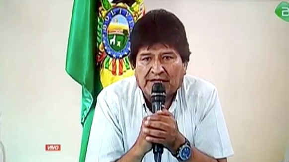 Bolivia&#039;s President Evo Morales annouces his resignation in Lauca N, Cochabamba, Bolivia November 10, 2019 in this still image taken from Bolivian Government TV. Bolivian Government TV via REUTER ...