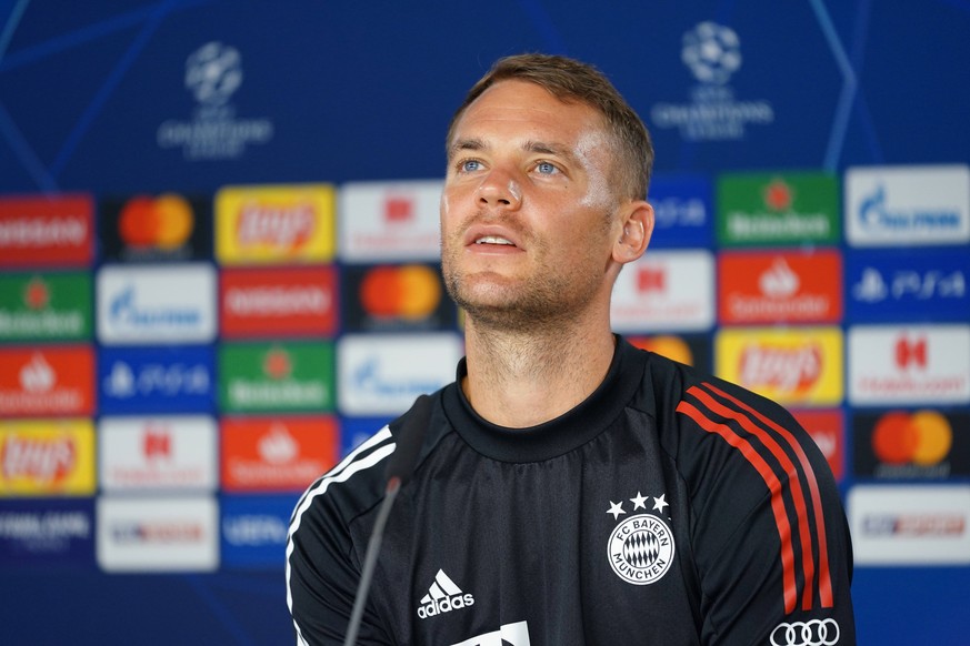 FC Bayern Muenchen Training And press conference, PK, Pressekonferenz MUNICH, GERMANY - AUGUST 07: Manuel Neuer attends a Bayern Muenchen press conference ahead of their UEFA Champions League round of ...