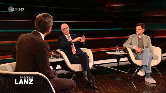 Moderator Markus Lanz (l.) mit Hamburgs Erstem Bürgermeister Peter Tschentscher (m.) und Klaus Stöhr (r.).
