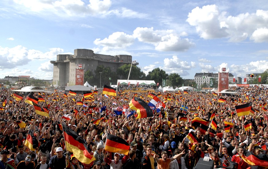 Public Viewing Fanfest Fanmeile Fußball EM WM Deutschland