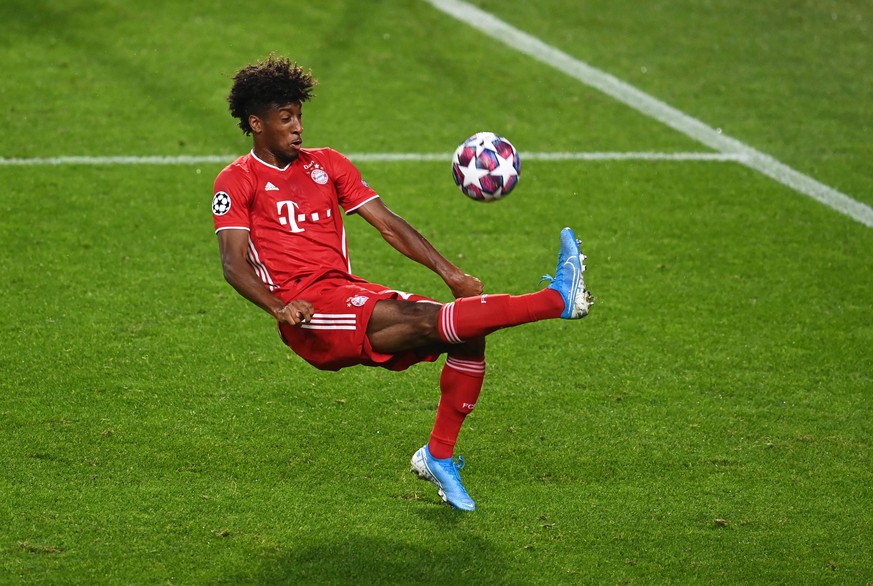 FOOTBALL : Bayern Munich vs Olympique Lyonnais - 1/2 - Phase finale - UEFA Ligue des Champions - Final 8 - Lisbonne - 19/08/2020 LISBON, PORTUGAL - AUGUST 19: Kingsley Coman of Bayern Munich kicks the ...