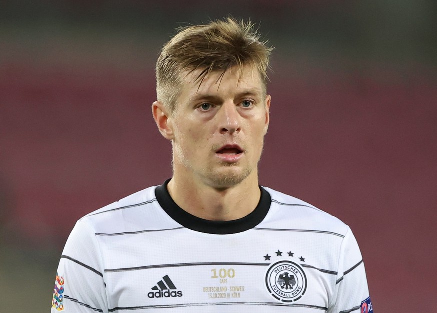 Soccer Football - UEFA Nations League - League A - Group 4 - Germany v Switzerland - RheinEnergieStadion, Cologne, Germany - October 13, 2020. Germany&#039;s Toni Kroos wearing a shirt commemorating h ...