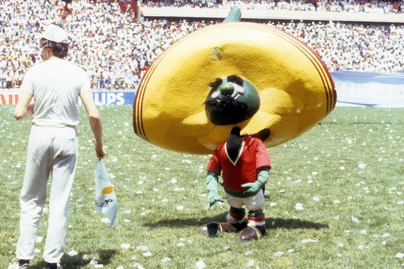 Mexiko 1986 - WM Maskottchen Pique

Mexico 1986 World Cup Mascots Pique