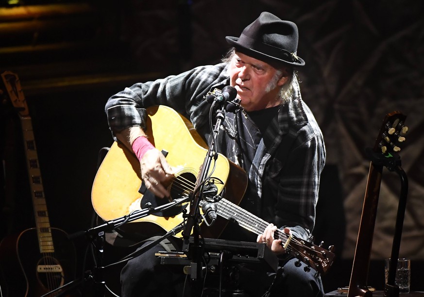 January 26, 2019 - Mpls, MINNESOTA, USA - Neil Young performed Saturday, Jan. 26, 2019 at the Pantages Theater in Minneapolis, Minn. aaron.lavinskystartribune.com ....Neil Young performed Saturday, Ja ...