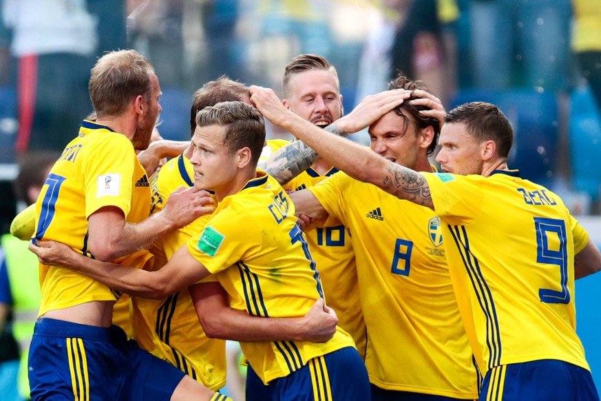 NIZHNY NOVGOROD, RUSSIA - JUNE 18, 2018: Sweden s players celebrate scoring in the 2018 FIFA World Cup WM Weltmeisterschaft Fussball Group F Round 1 football match against South Korea at Nizhny Novgor ...