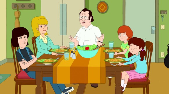 F IS FOR FAMILY, from left: Kevin Murphy voiced by Justin Long, Sue Murphy voiced by Laura Dern, Frank Murphy voiced by Bill Burr, Bill Murphy voiced by Haley Reinhart, Maureen Murphy voiced by Debi D ...