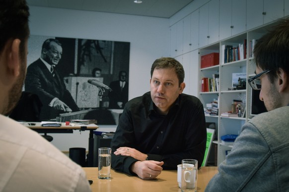 Lars Klingbeil im Gespräch mit den watson-Redakteuren Joseph Hausner und Leonhard Landes.