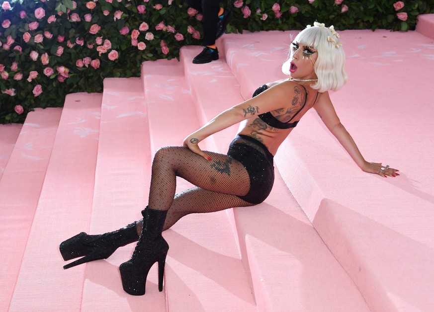 Lady Gaga war lange genug weg – ein neuer Song löst ein wahres Erdbeben im Netz aus.
