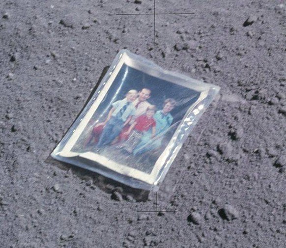 Feb 12, 2013 - Photograph of astronaut Charles Duke s family on moon surface (detail). It s a little known fact but a family has been on the moon for 40 years.....Apollo 16 astronaut Charles Duke didn ...