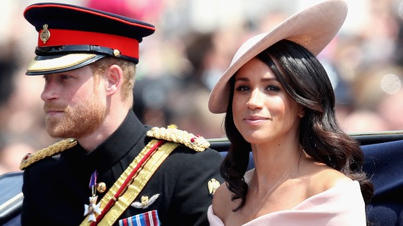 Das britische Königshaus muss auf sein mittlerweile zumindest bei Instagram beliebtestes Paar verzichten
Die Herzogin Meghan und Duke Harry hatten ja andere Pläne – Die Sussexes wollten nach Kanada
Wa ...